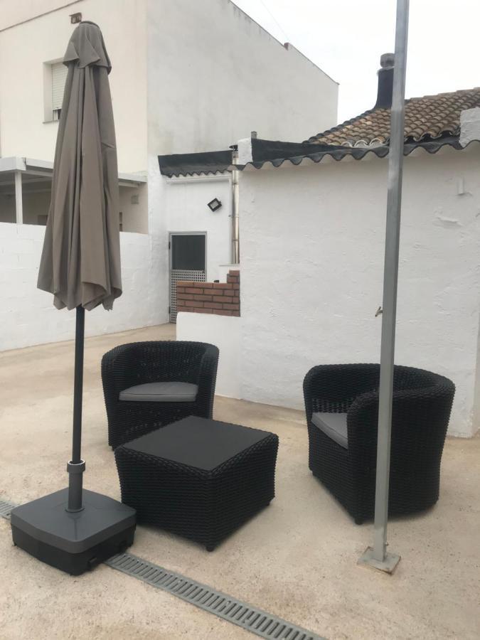 La Caseta Del Iaios Els Muntells Luaran gambar
